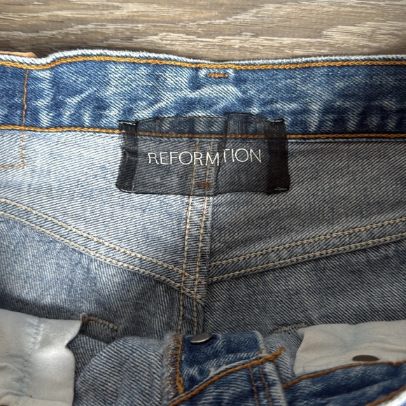 REFORMATION Repurposed Distressed Denim Jean Shorts M - Picture 3 of 9